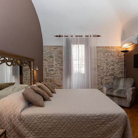 Palazzo Cosentino Bed & Breakfast Калтанисета Екстериор снимка
